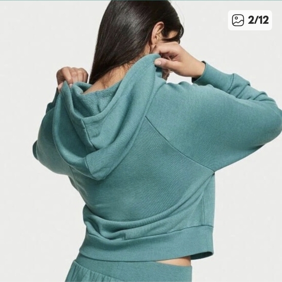 Victoria Secret On Point Half Zip Athletic Hoodie - Picture 2 of 6